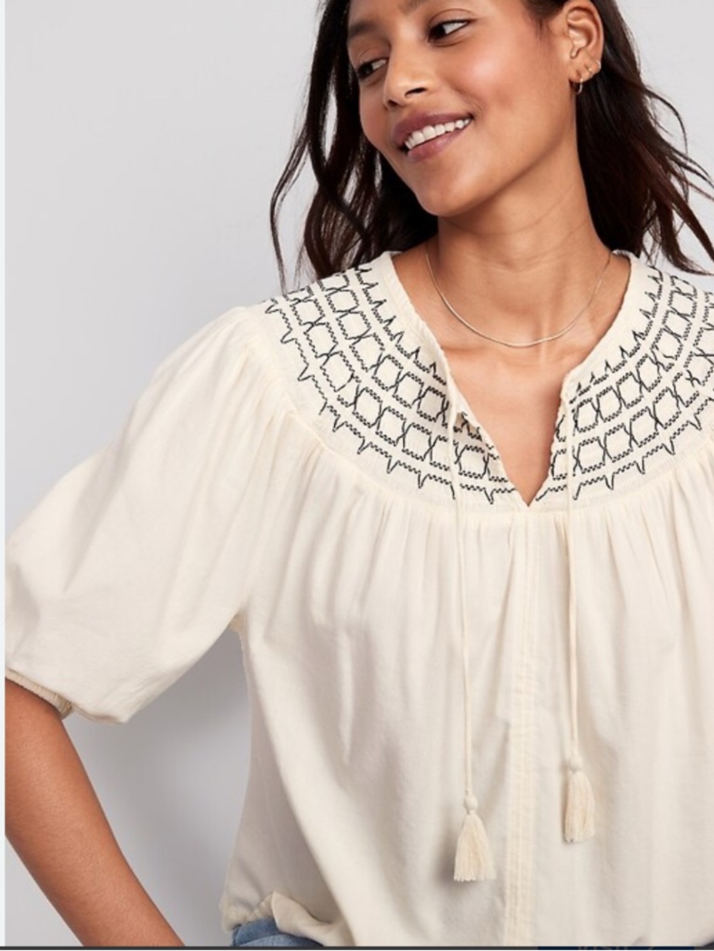 Women's Cream Cotton Blend Embroidered Peasant Top
